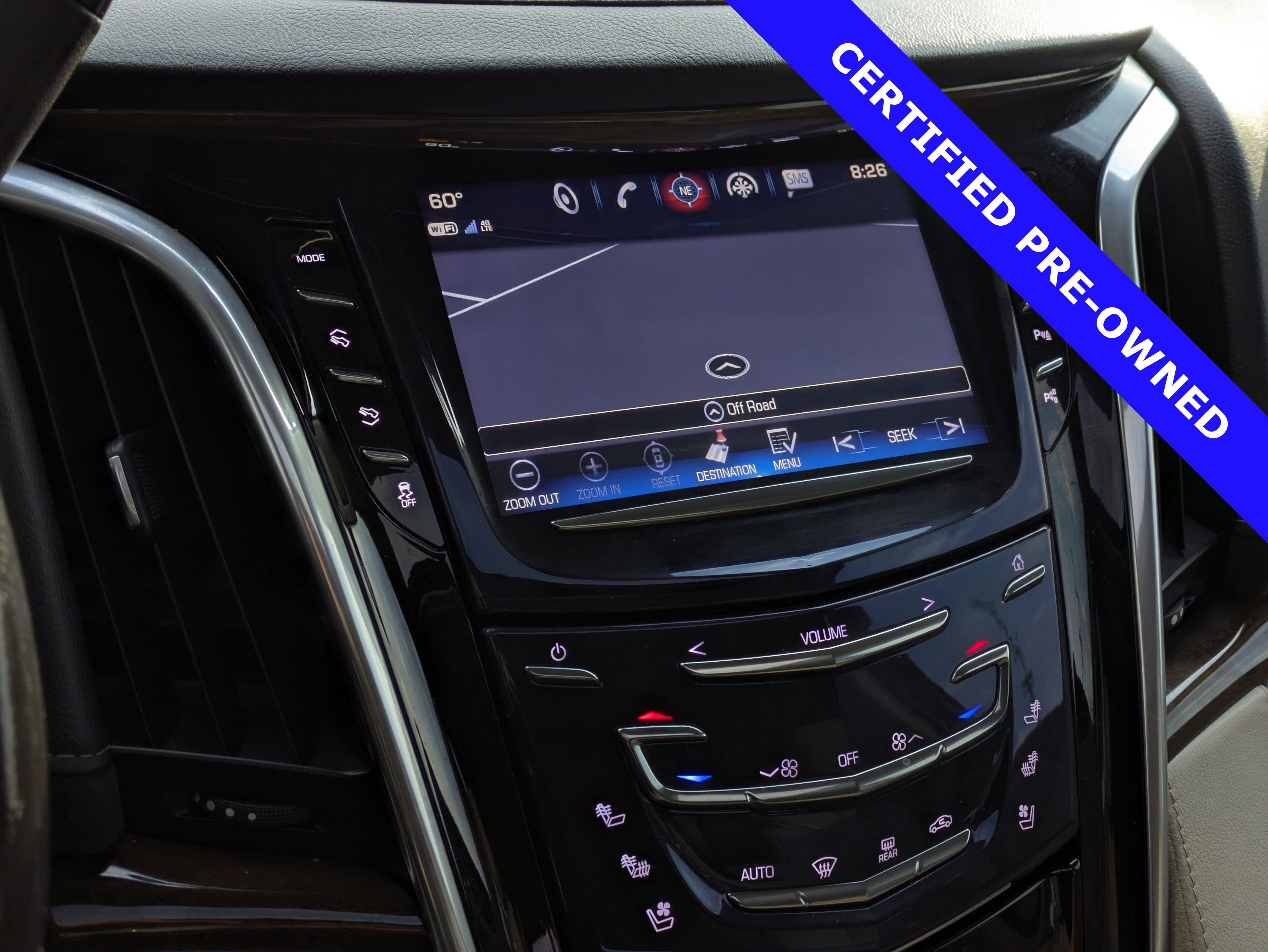 Used 2020 Cadillac Escalade Premium Luxury image 31