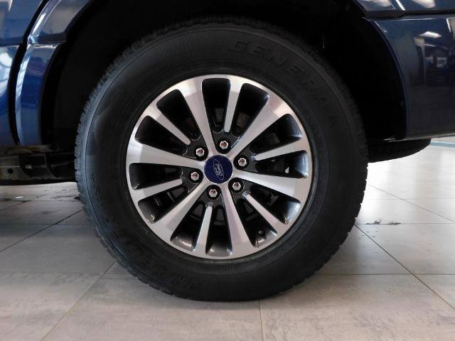 Certified 2017 Ford Expedition XLT image 7