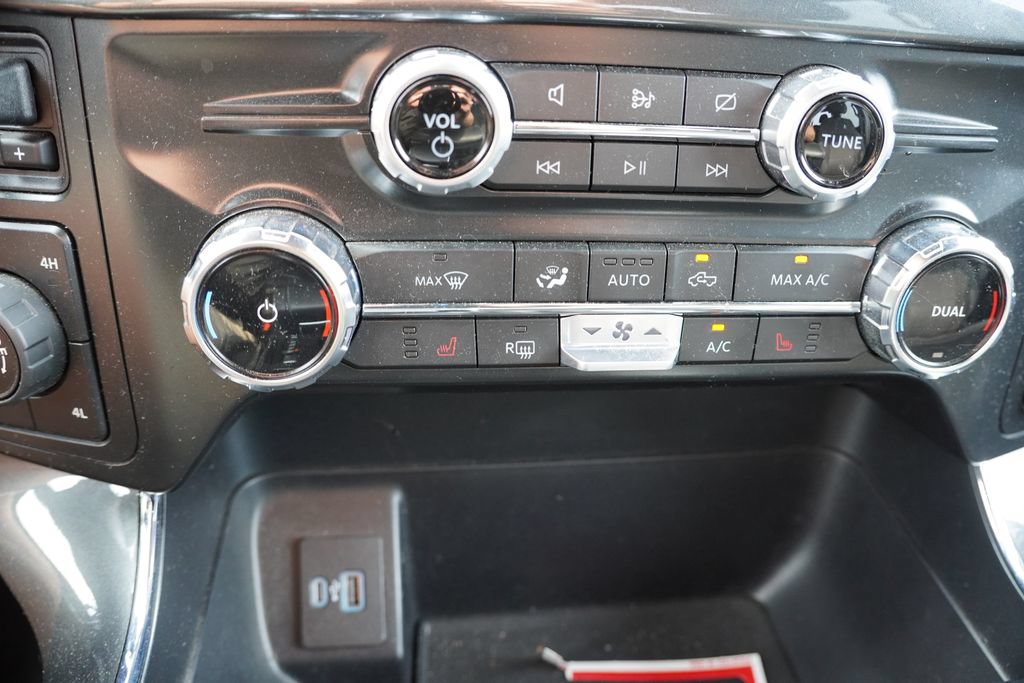Certified 2022 Ford F150 XLT w/ Equipment Group 302A High AWD/4WD image 6