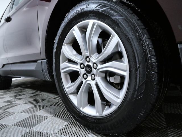 Certified 2024 Ford Edge Titanium w/ Equipment Group 301A image 7