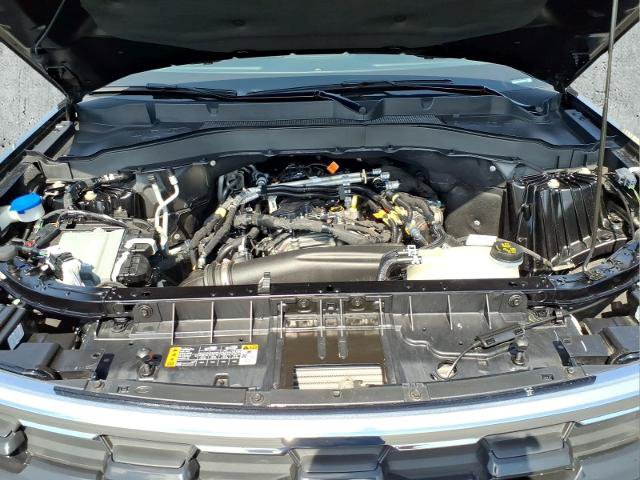 Certified 2025 Ford Explorer Active w/ Active Comfort Package AWD/4WD image 12