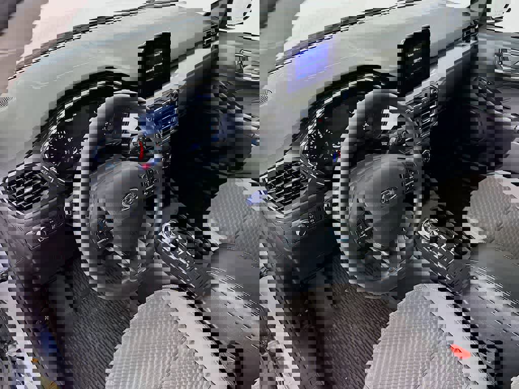 Certified 2022 Ford Escape SE image 9