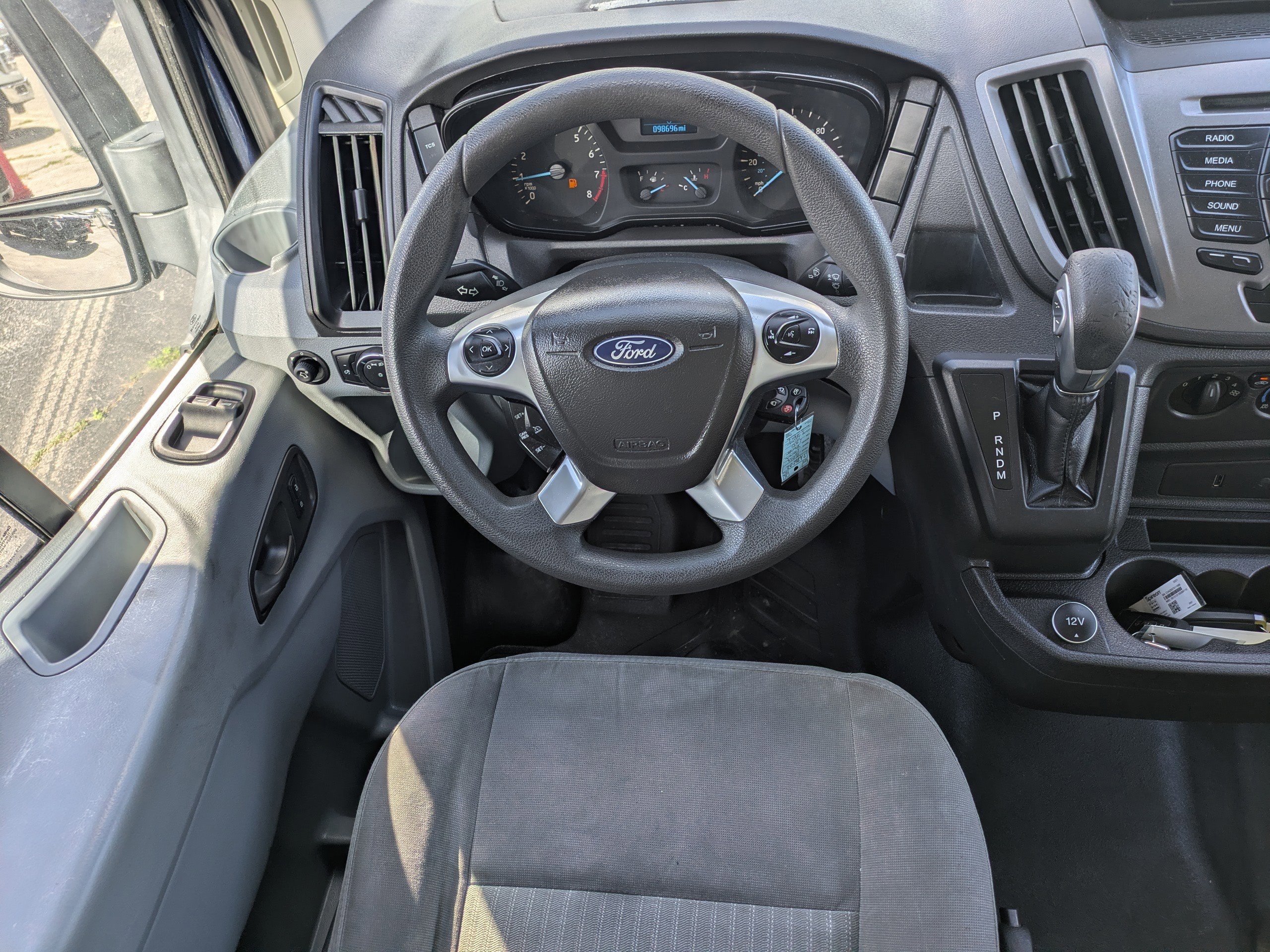 Certified 2019 Ford Transit 150 130 Low Rf w/ Interior Upgrade Package image 15