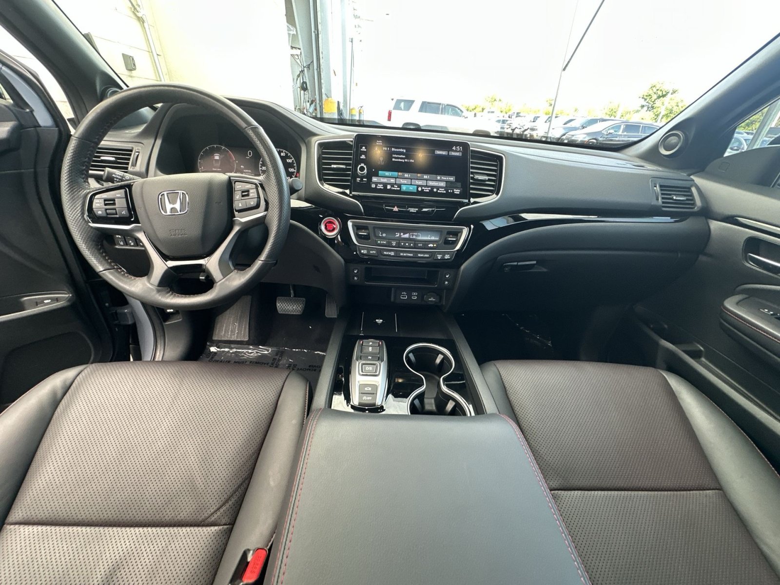 Used 2025 Honda Ridgeline Black Edition image 30