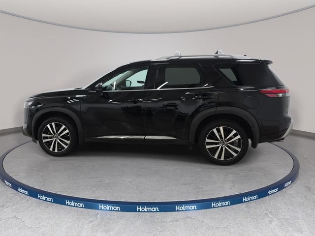 Used 2025 Nissan Pathfinder Platinum w/ Cargo Package AWD/4WD image 9