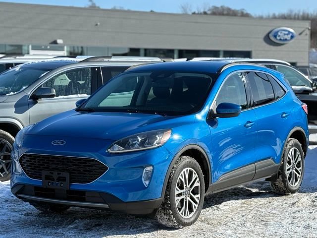 Certified 2021 Ford Escape SEL image 3