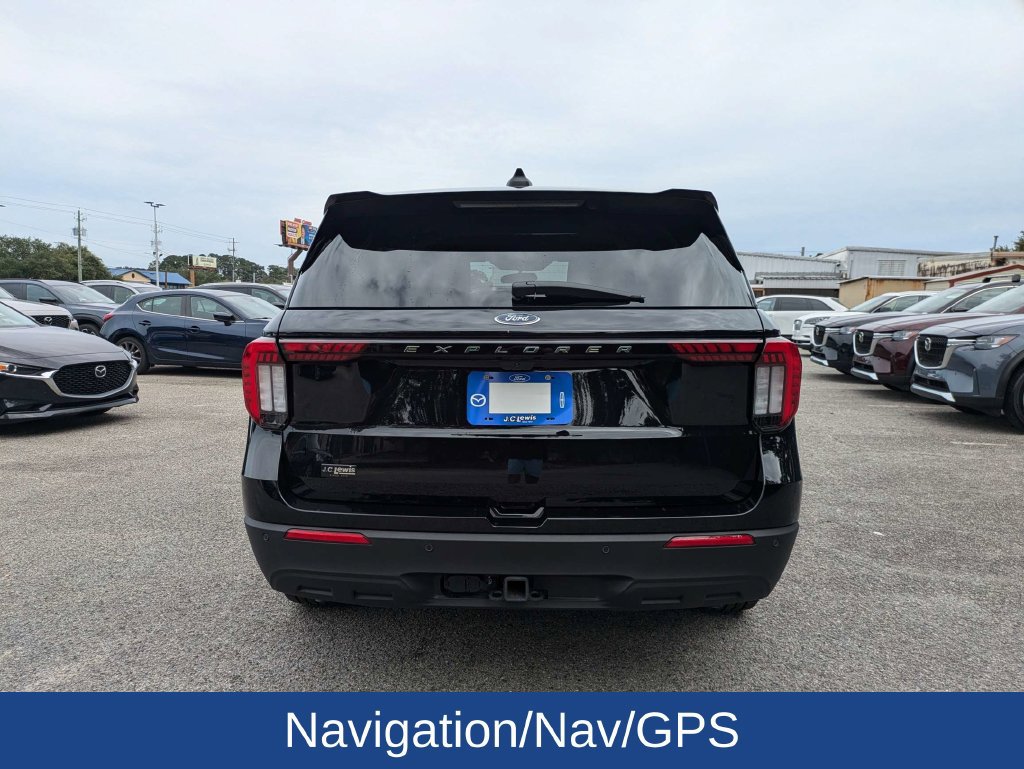 Certified 2026 Ford Explorer Active RWD image 5