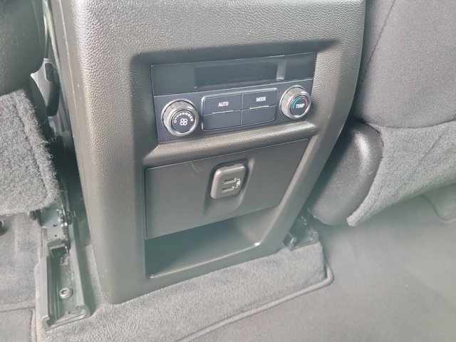 Used 2019 Chevrolet Traverse LS image 17