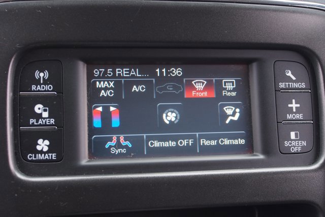 Used 2019 Dodge Journey SE image 28