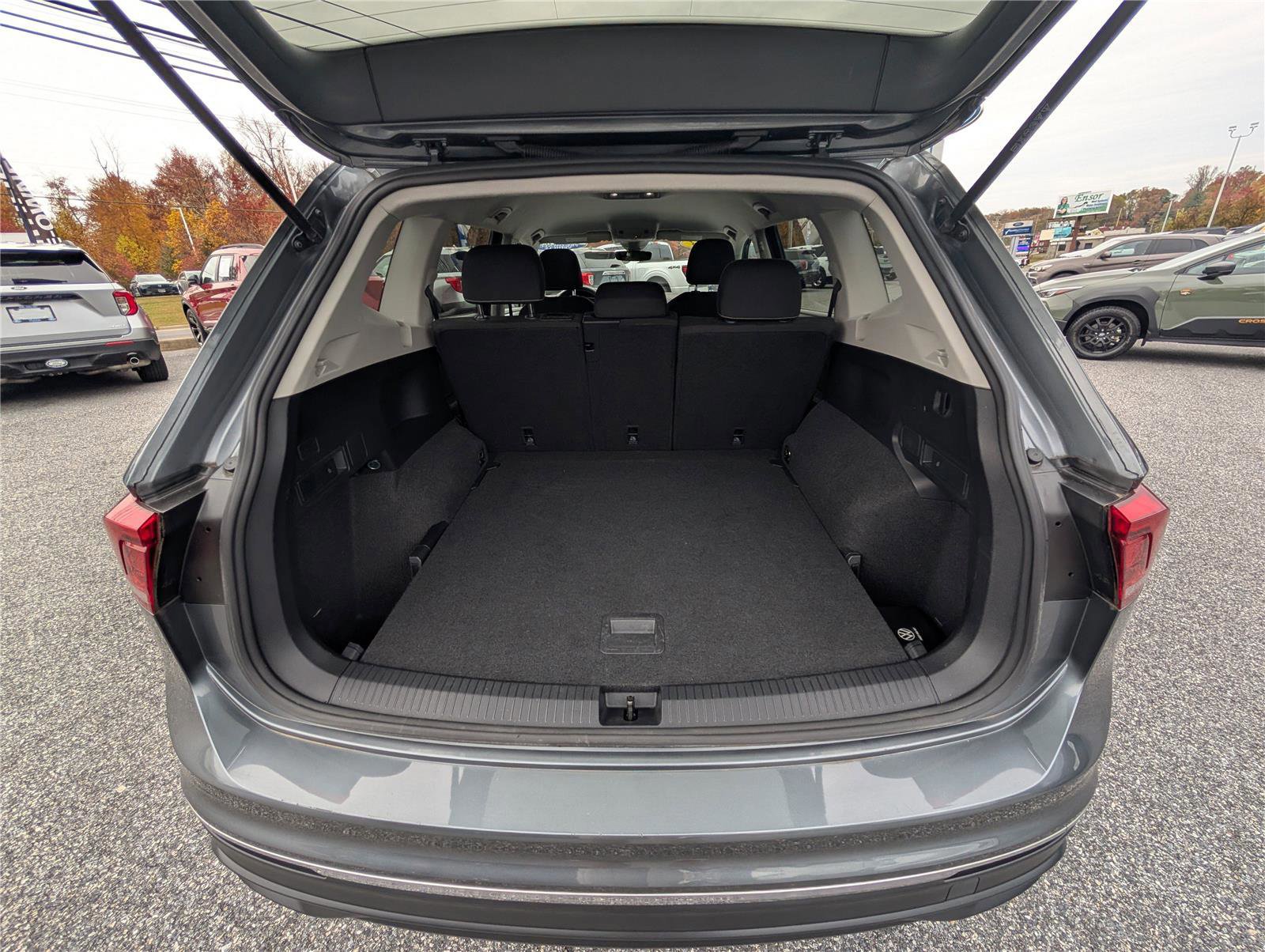 Used 2023 Volkswagen Tiguan S w/ Driver Assistance Package image 12