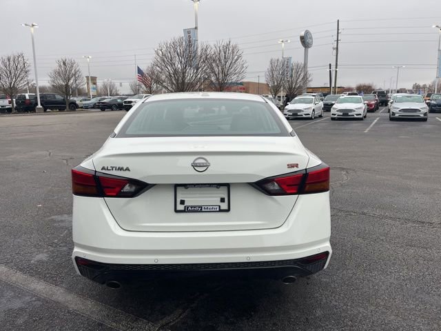 Used 2024 Nissan Altima 2.5 SR image 9