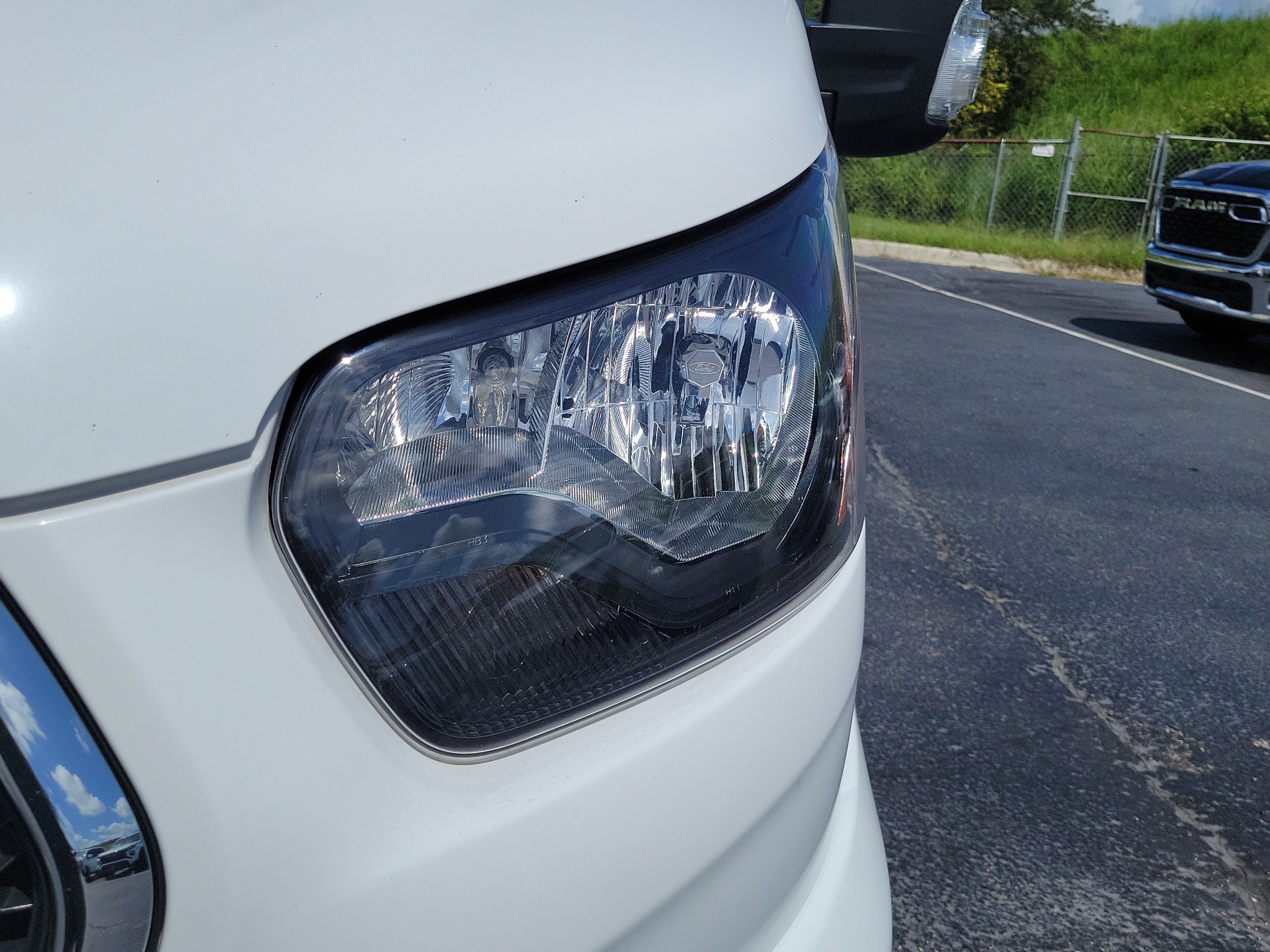Certified 2023 Ford Transit 350 XLT RWD image 3