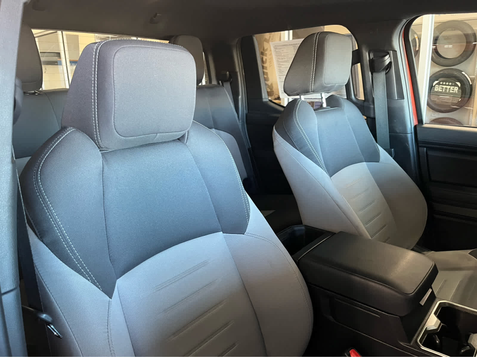 Used 2025 Toyota Tacoma TRD Off-Road AWD/4WD image 44