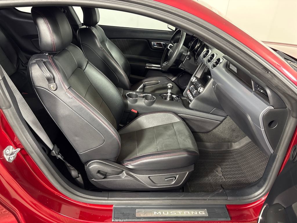 Certified 2017 Ford Mustang GT Premium RWD image 7