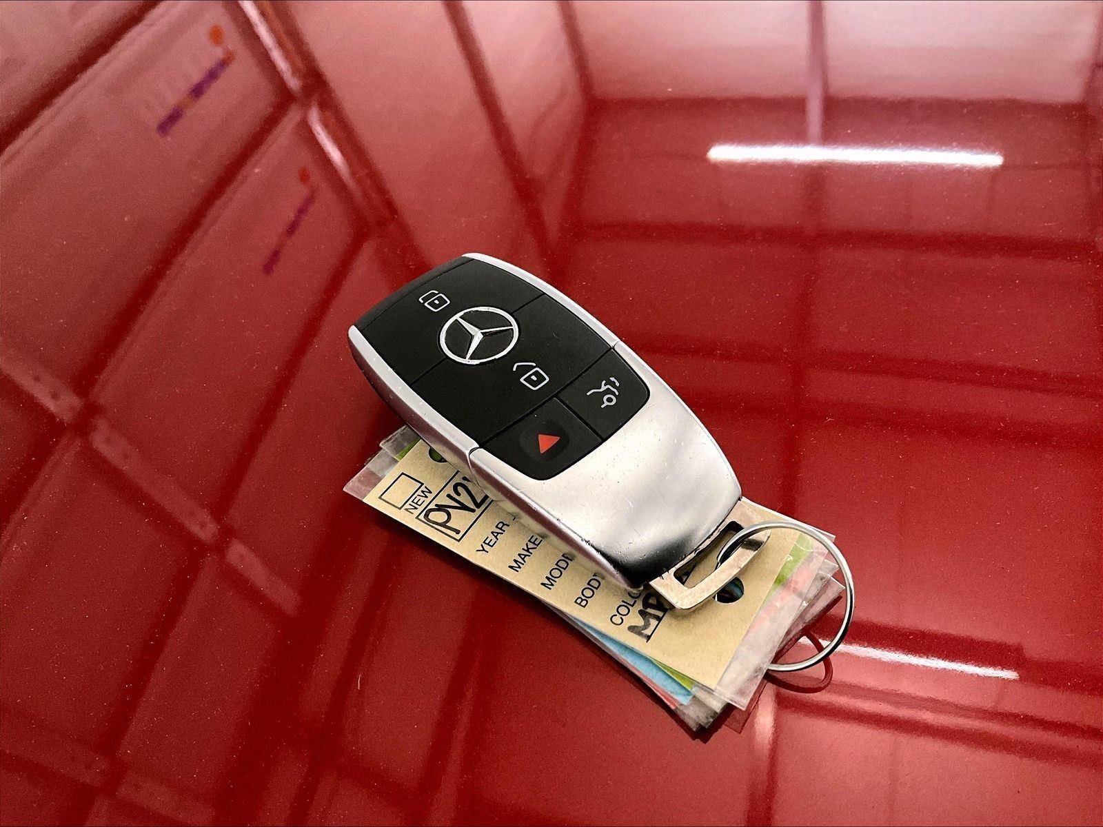Used 2021 Mercedes-Benz C 300 4MATIC Sedan image 9