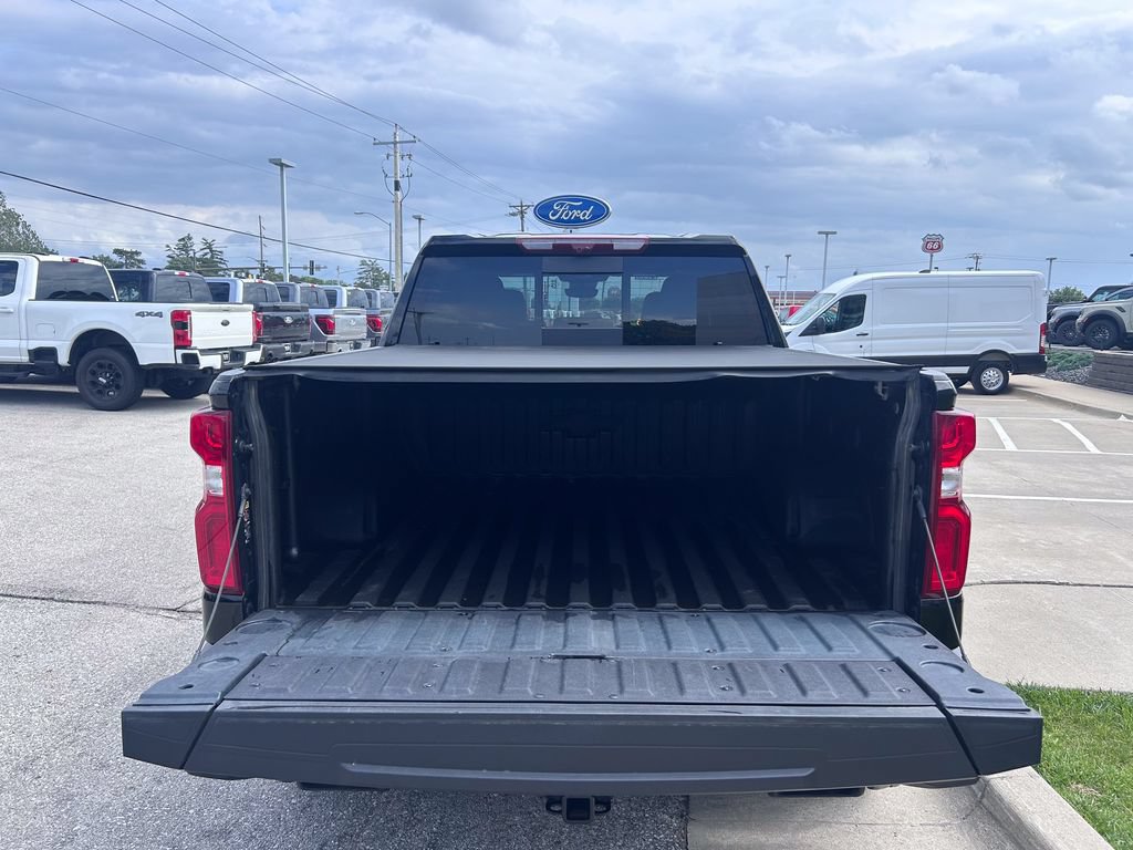 Used 2025 Chevrolet Silverado 1500 High Country w/ Midnight Edition AWD/4WD image 18