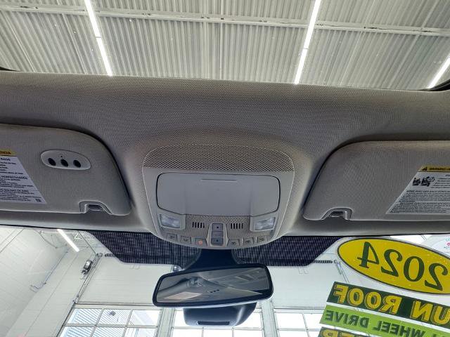 Certified 2024 Ford Edge SEL w/ Convenience Package AWD/4WD image 24