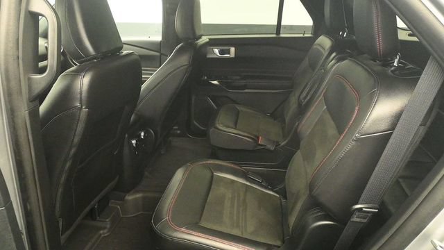 Certified 2023 Ford Explorer ST-Line w/ Class IV Trailer Tow Package RWD image 11
