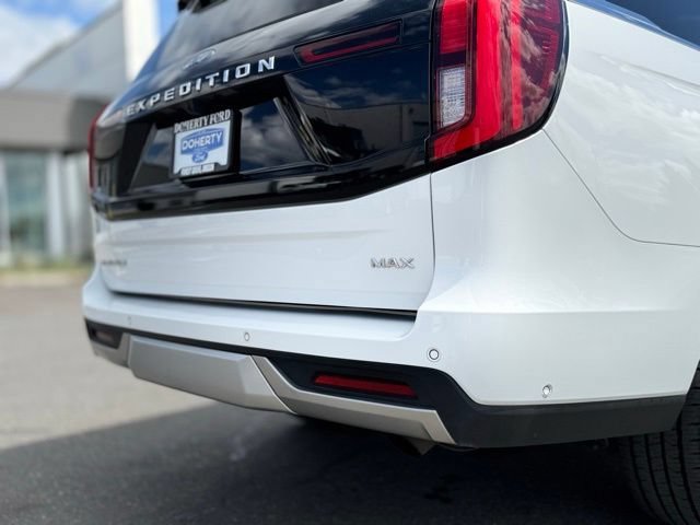 Certified 2025 Ford Expedition Max Platinum AWD/4WD image 16