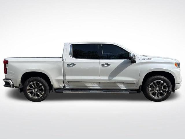 Used 2023 Chevrolet Silverado 1500 High Country image 2