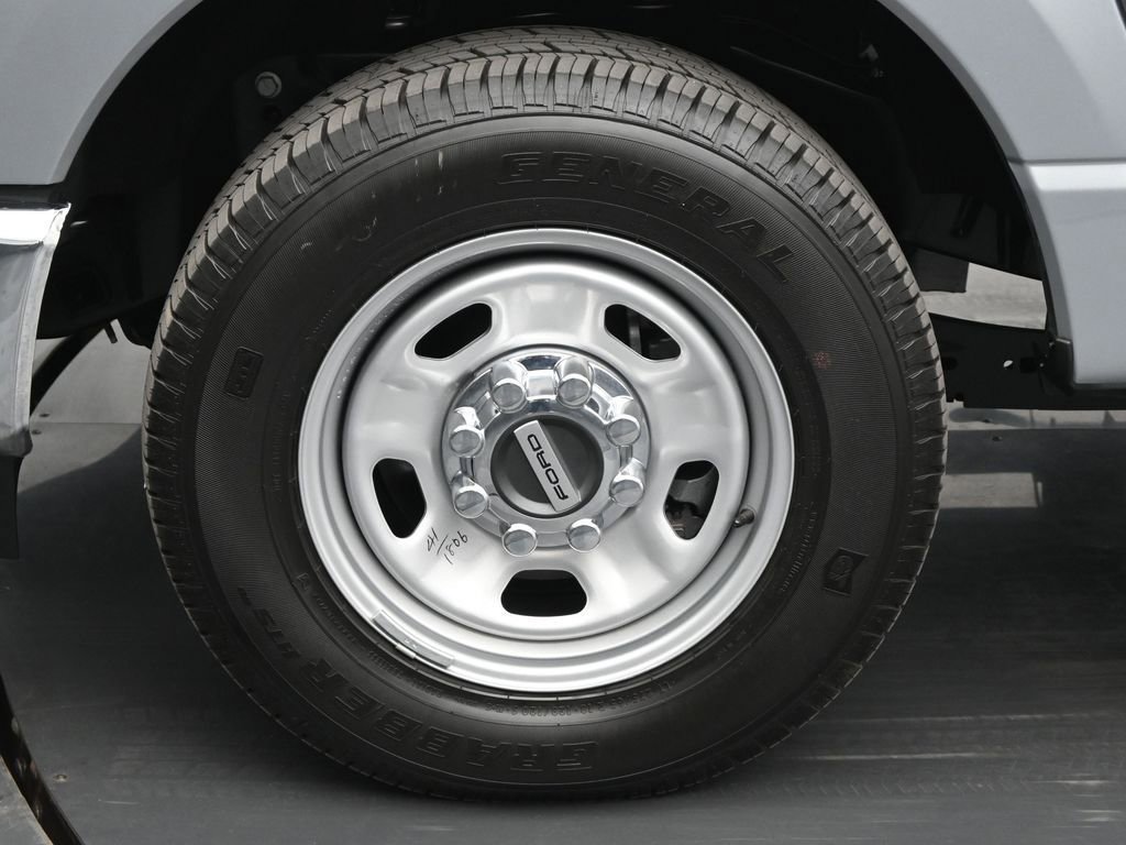 Certified 2024 Ford F350 XL w/ XL Chrome Package image 28