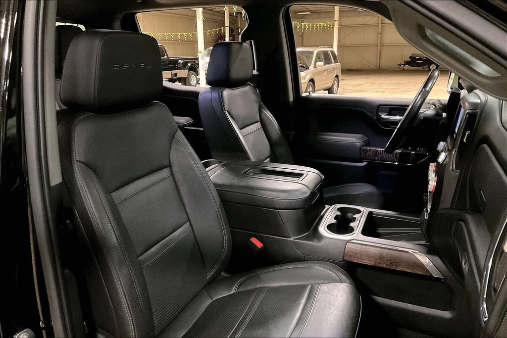 Used 2019 GMC Sierra 1500 Denali w/ Denali Ultimate Package AWD/4WD image 7