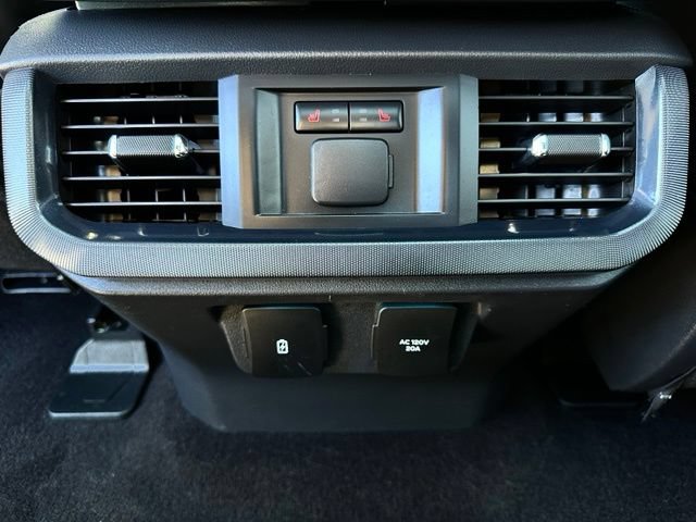 Certified 2022 Ford F150 Raptor w/ Raptor 37 Performance Package AWD/4WD image 14