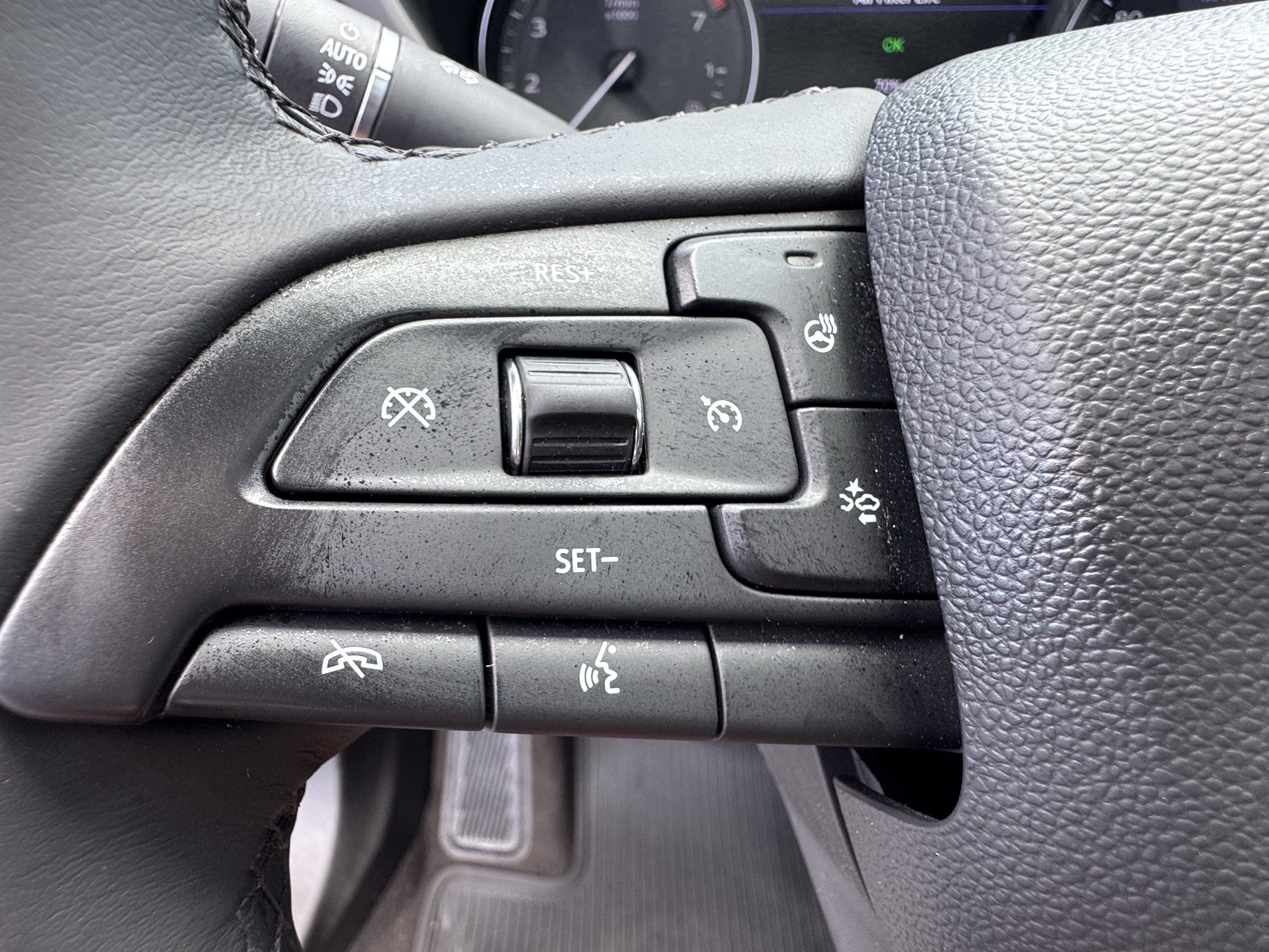 Used 2019 Cadillac XT4 Premium Luxury FWD image 35