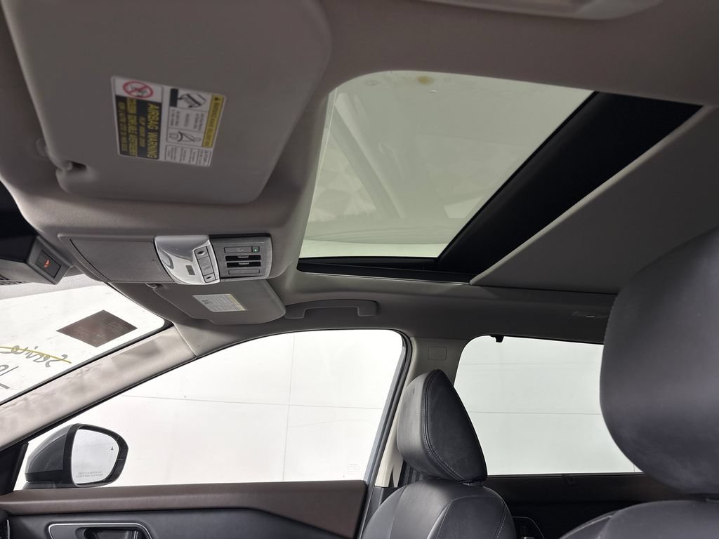 Used 2021 Nissan Rogue SL w/ Premium Package FWD image 34