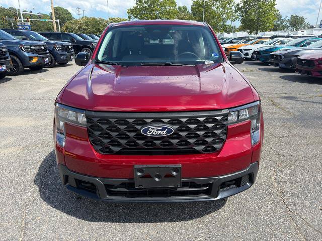 Certified 2025 Ford Maverick XLT w/ XLT Luxury Package AWD/4WD image 2