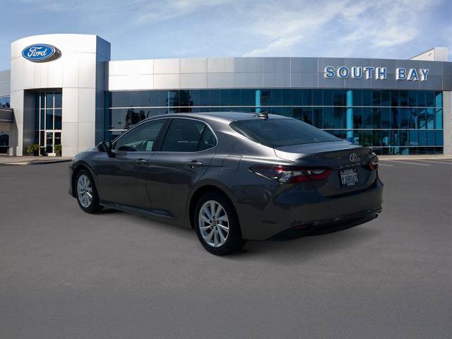 Used 2023 Toyota Camry LE FWD image 3