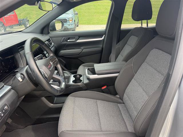 Used 2026 GMC Terrain Elevation AWD/4WD image 11
