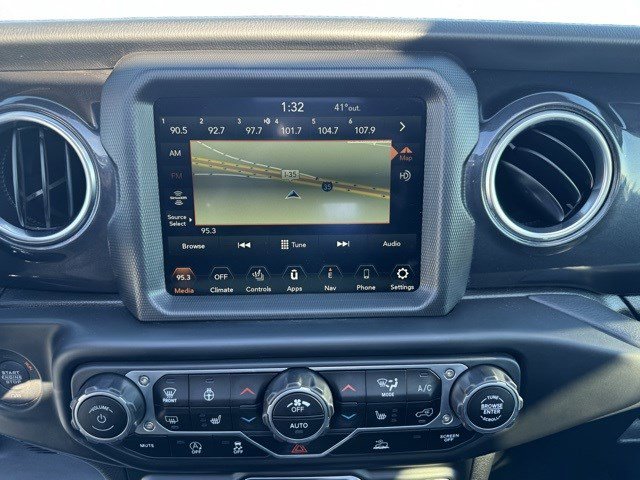 Used 2023 Jeep Wrangler Unlimited Sahara image 20