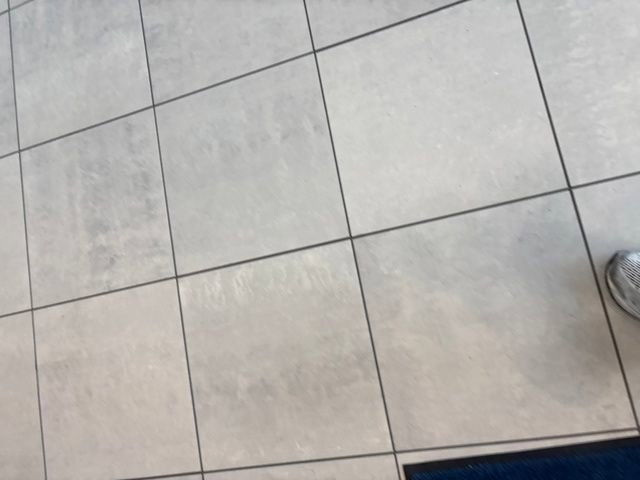 Used 2024 Mercedes-Benz Sprinter 3500 image 9