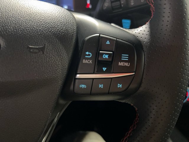 Certified 2025 Ford Escape ST-Line Select AWD/4WD image 29