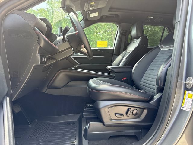 Certified 2025 Ford Explorer ST-Line AWD/4WD image 37