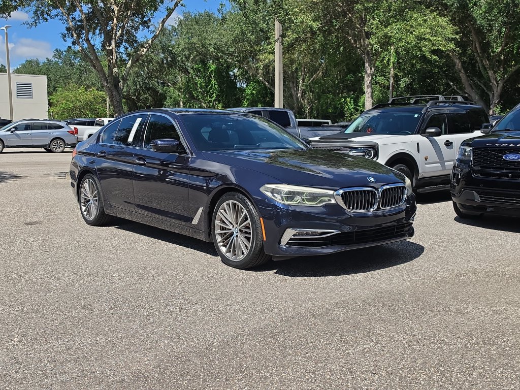Used 2017 BMW 540i RWD image 2