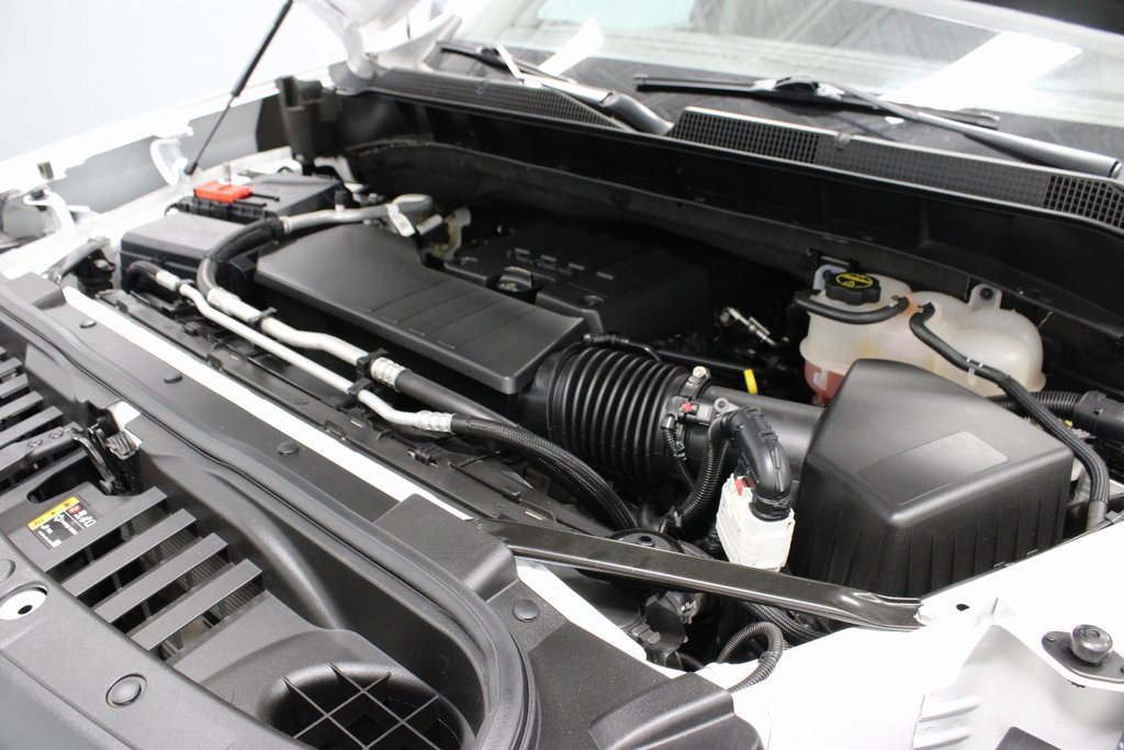 Used 2024 Chevrolet Silverado 1500 LT image 16