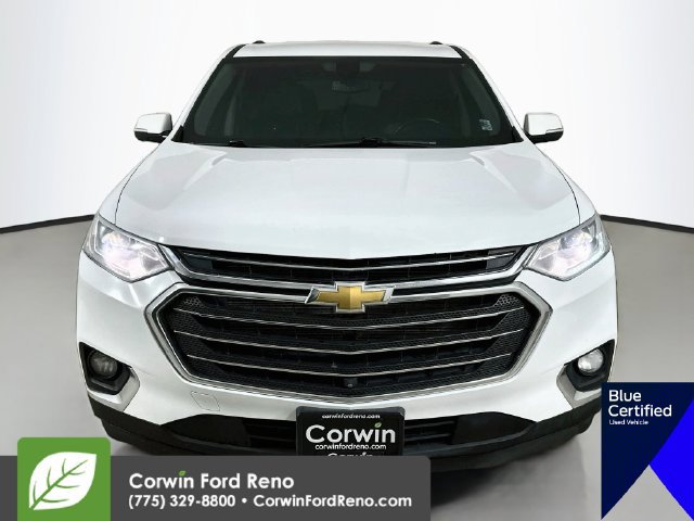 Used 2020 Chevrolet Traverse LT w/ LT Premium Package FWD image 2