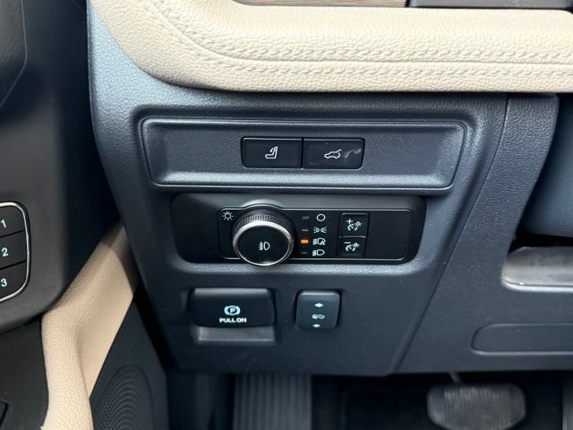 Certified 2024 Ford Expedition Limited AWD/4WD image 36
