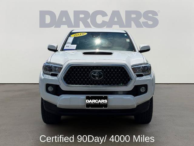 Used 2019 Toyota Tacoma TRD Sport RWD image 2
