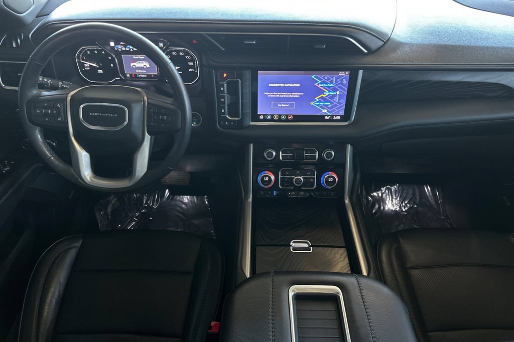 Used 2021 GMC Yukon XL Denali w/ Denali Ultimate Package AWD/4WD image 15