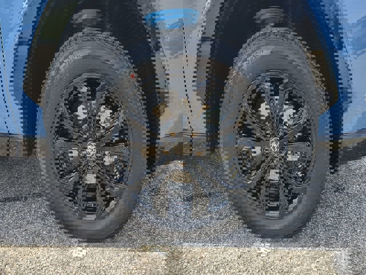 Used 2024 Toyota RAV4 XSE w/ Weather Package image 9