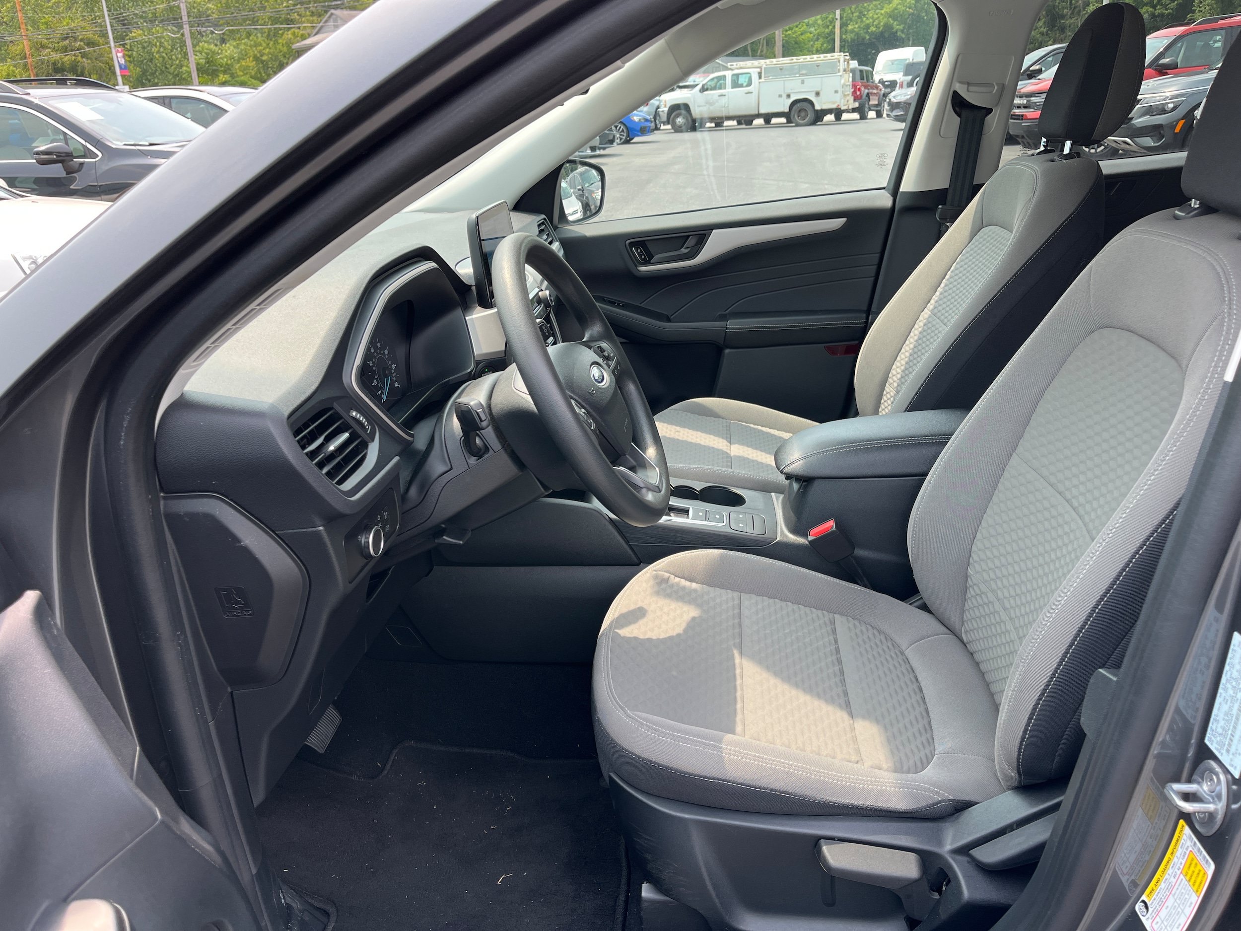 Certified 2022 Ford Escape SE AWD/4WD image 16