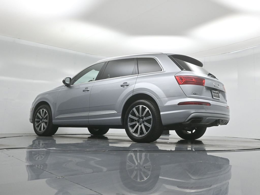 Used 2017 Audi Q7 3.0T Premium Plus w/ Premium Plus Package AWD/4WD image 51
