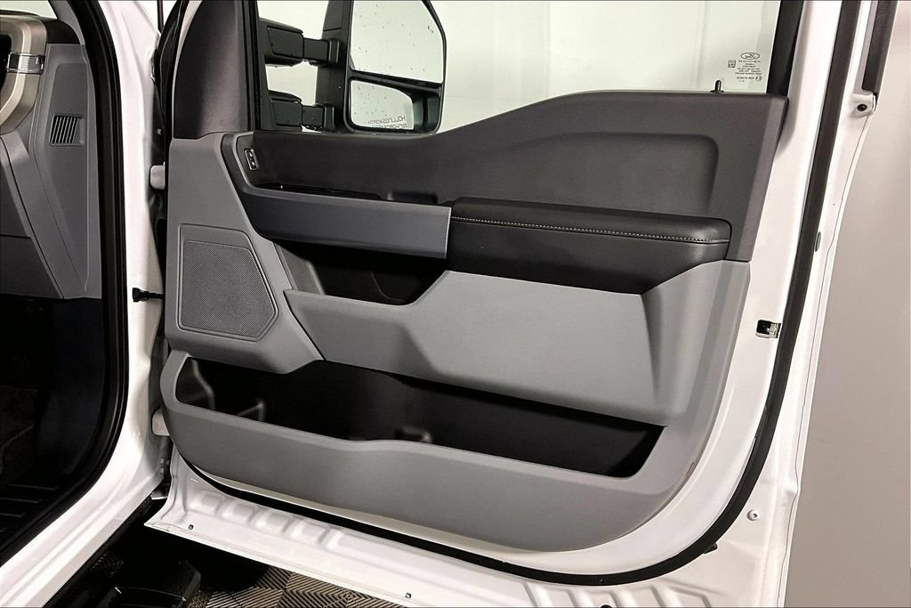 Certified 2024 Ford F250 XL w/ STX Appearance Package AWD/4WD image 19
