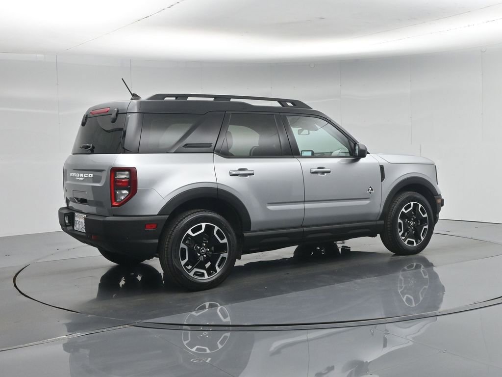 Certified 2022 Ford Bronco Sport Outer Banks w/ Tech Package AWD/4WD image 31