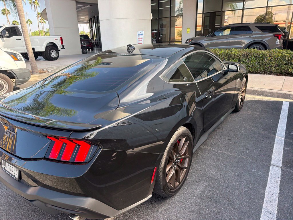 Certified 2024 Ford Mustang GT Premium RWD image 8