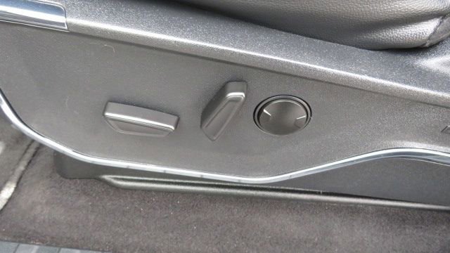 Certified 2023 Ford F150 Lariat image 19