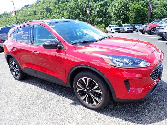 Certified 2022 Ford Escape SE w/ SE Sport Appearance Package AWD/4WD image 11